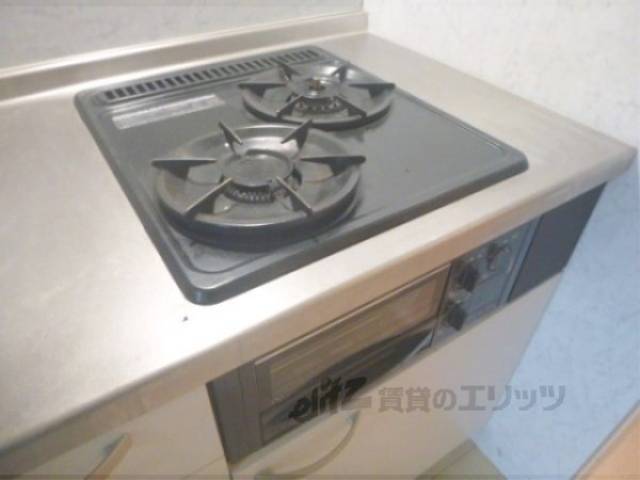 キッチン　ガス2口コンロ