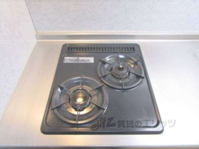 キッチン　ガス２口コンロ