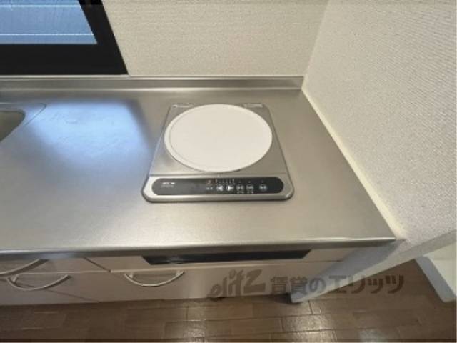 キッチン　コンロ