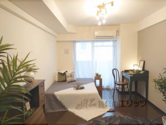 洋室　モデルルームです。広々なお部屋