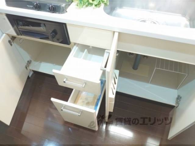 キッチン　収納