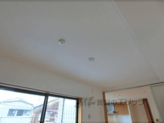 照明ソケット