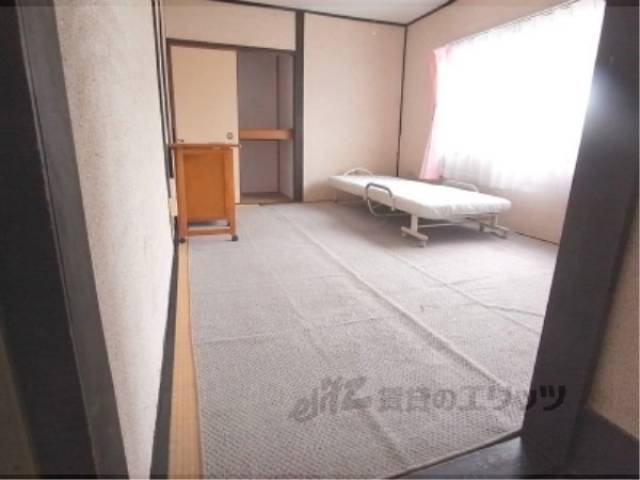 洋室　カーペット