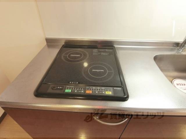 キッチン　２口コンロ