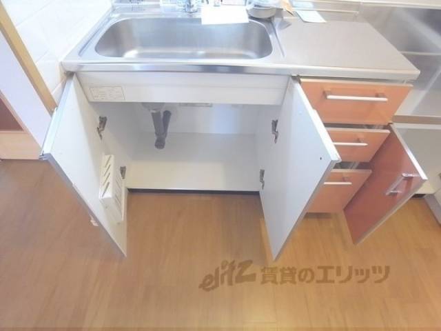 キッチン　収納