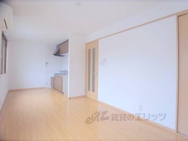 居室　かなり広めのお部屋です。