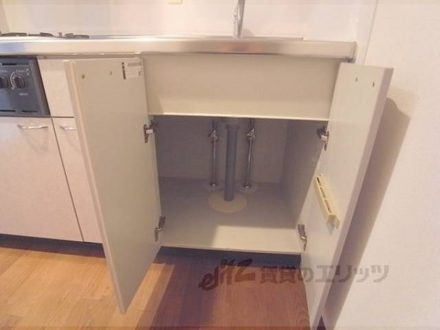 キッチン　下部収納