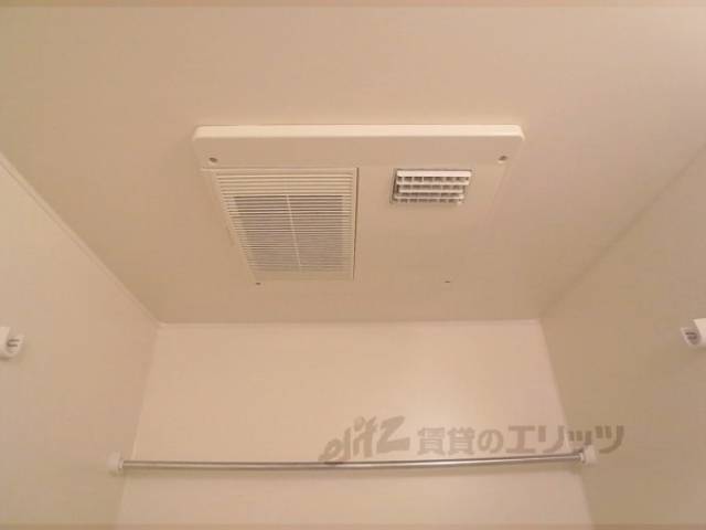 ユニットバス　浴室乾燥機