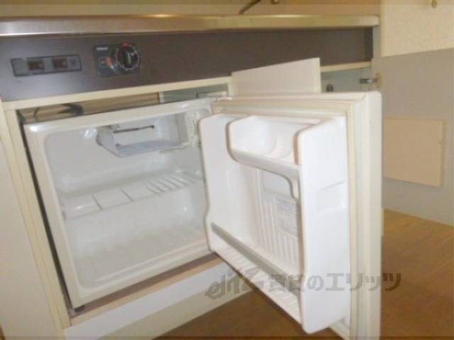 冷蔵庫置場　冷蔵庫