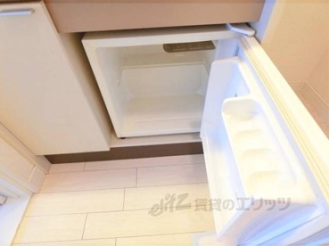 冷蔵庫置場　ミニ冷蔵庫