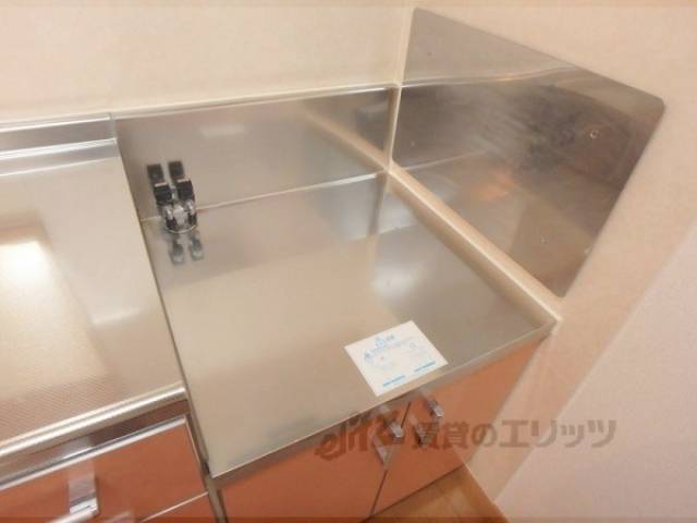 キッチン　コンロ置場