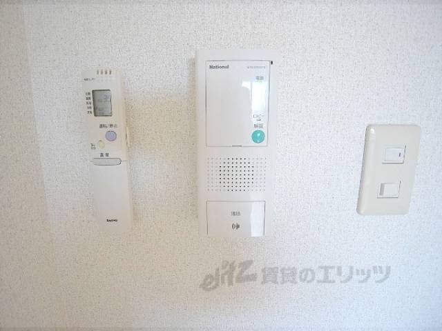 インターホン