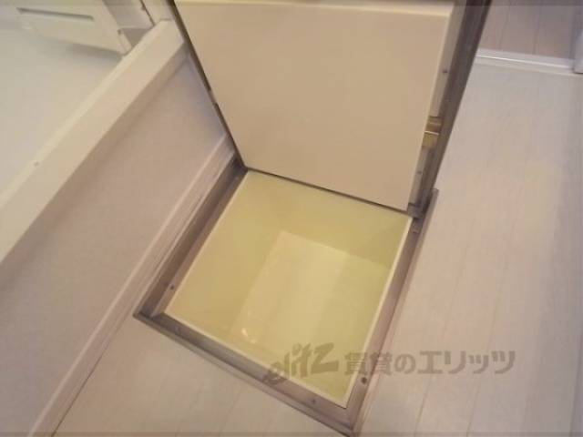 床下収納
