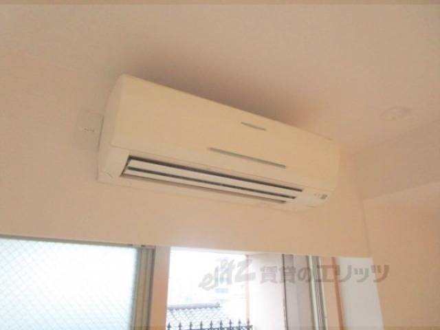 エアコン　リビングエアコン