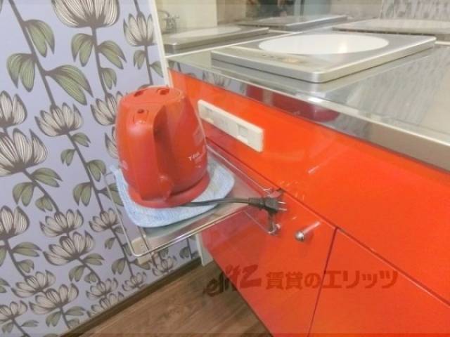 キッチン　物置台