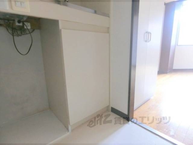 キッチン　下部収納