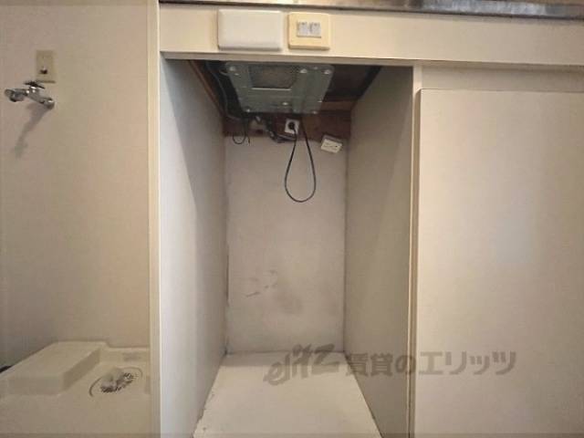 冷蔵庫置場
