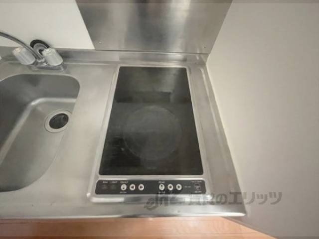 キッチン　コンロ