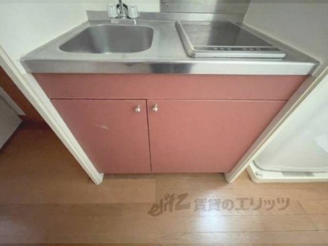 キッチン　下部収納