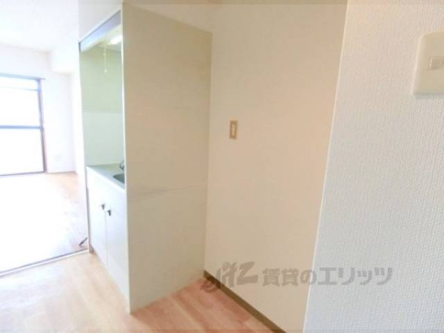 冷蔵庫置場