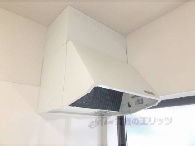 キッチン　換気扇