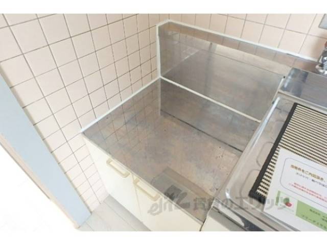 キッチン　コンロ設置場所