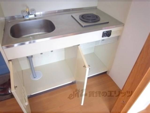 キッチン　下部収納