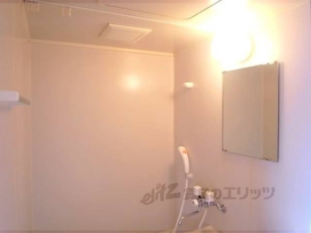 ユニットバス　シャワー