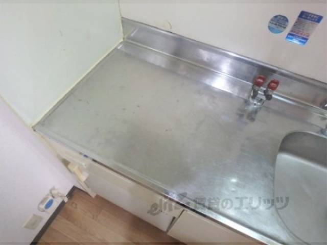 キッチン　コンロ置き場