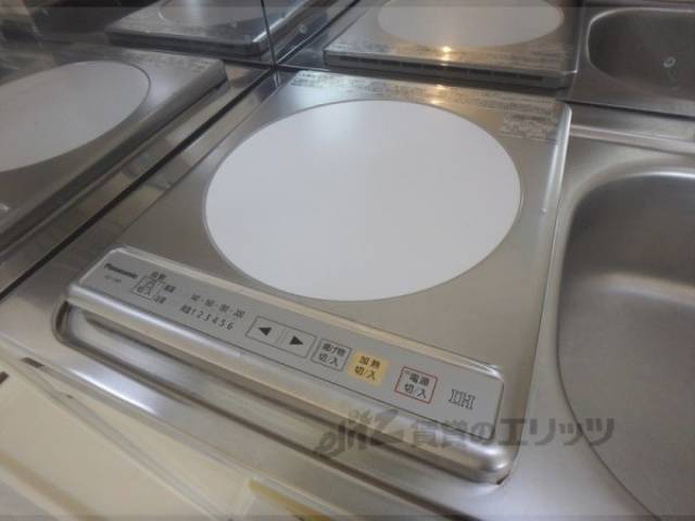 キッチン　コンロ