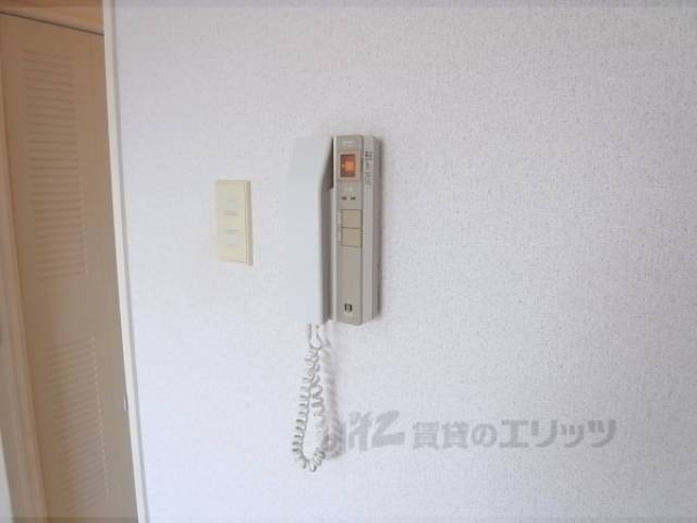インターホン