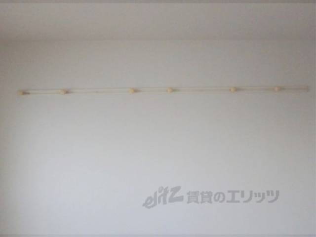 収納　ハンガーラック