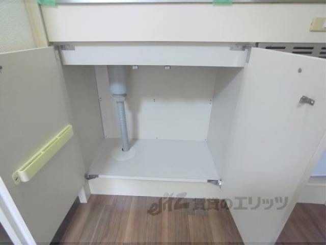 キッチン下部収納