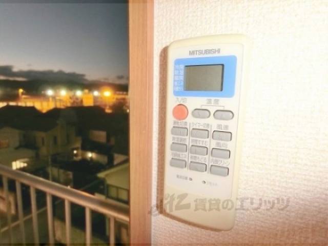 エアコン　リモコン