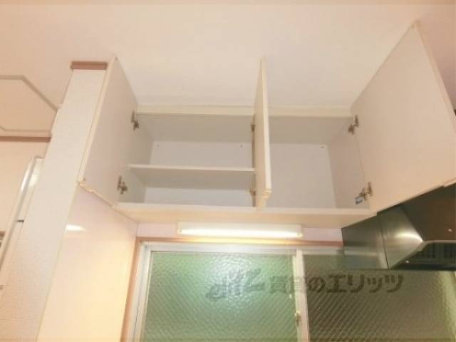 キッチン　収納