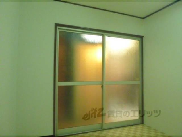 洋室　1階奥です