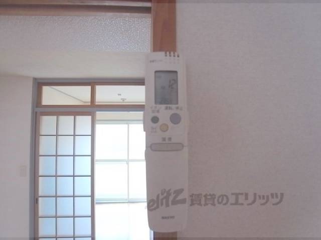 エアコン　リモコン