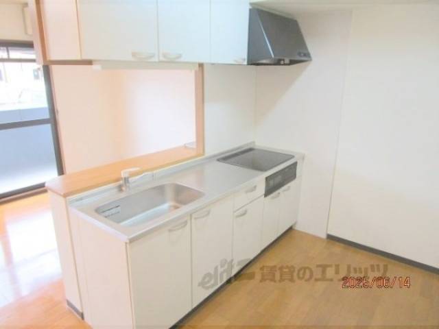 冷蔵庫置場