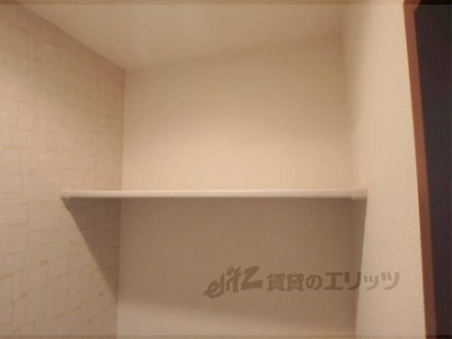 トイレ　トイレ収納