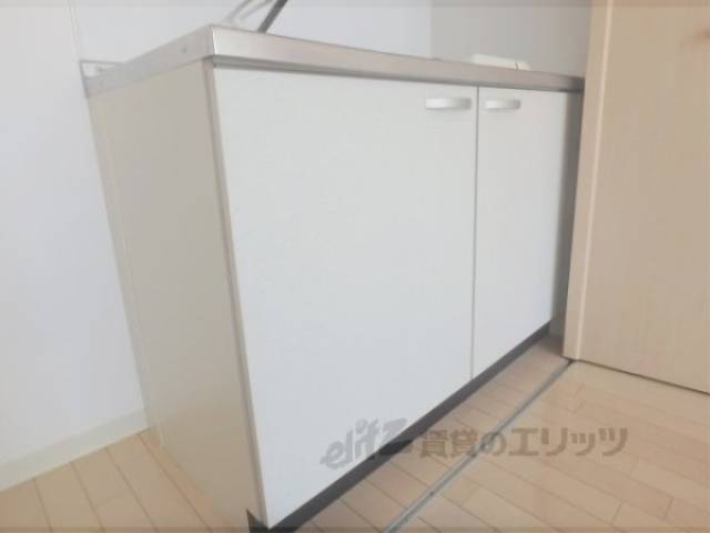 キッチン　下部収納