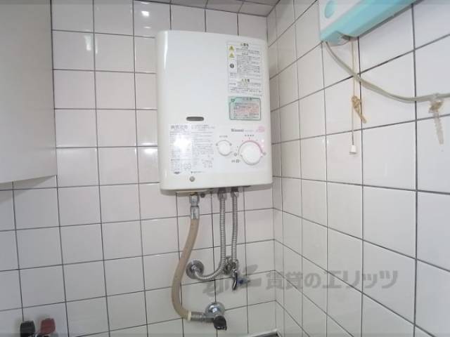 瞬間湯沸かし器