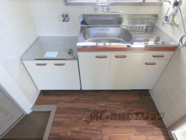 キッチン　収納