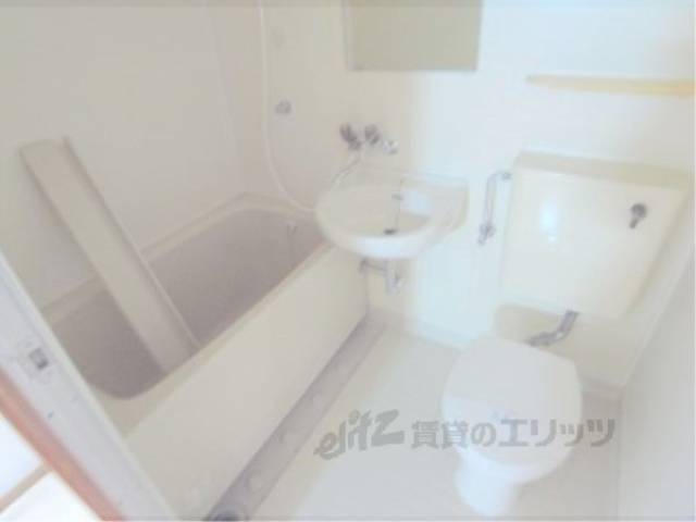 トイレ　ユニットバスです。