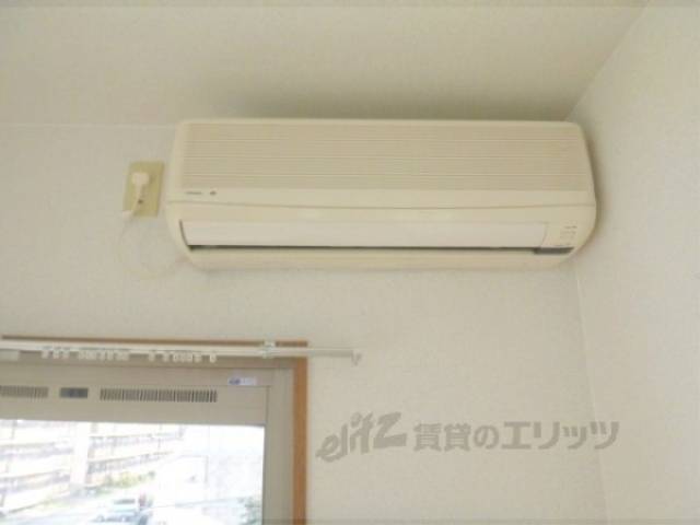 エアコン　エアコン