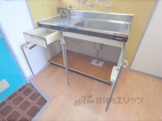 キッチン　下部収納