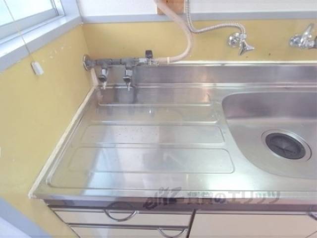 キッチン　コンロ置き場