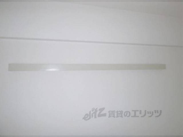 壁掛け用レール