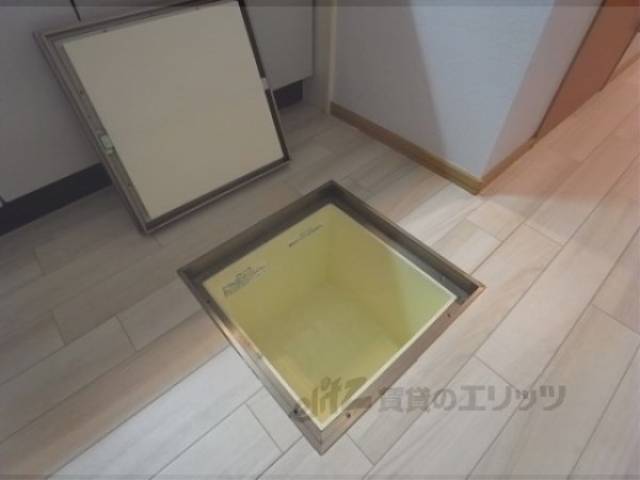 床下収納