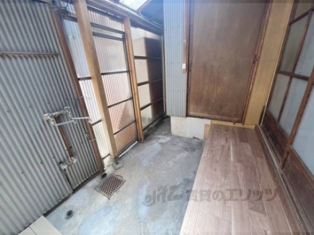 冷蔵庫置場