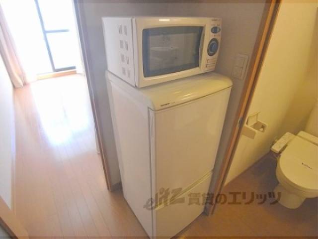 冷蔵庫置場　家電付きです。